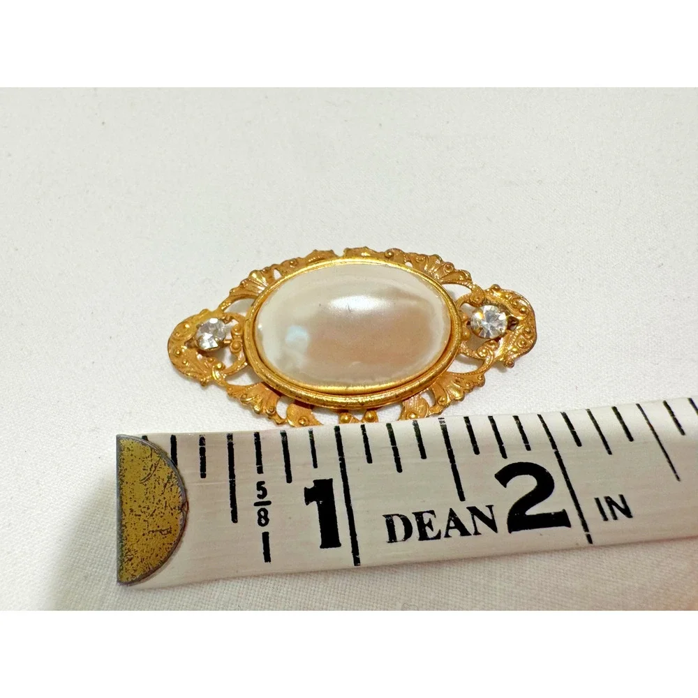 Vintage Miriam Haskell Brooch Pin Faux Pearl Cabochon Rhinestone Filigree Oval